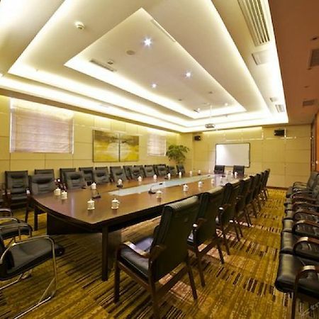 Summer Cambridge Hotel Guiyang  Eksteriør billede